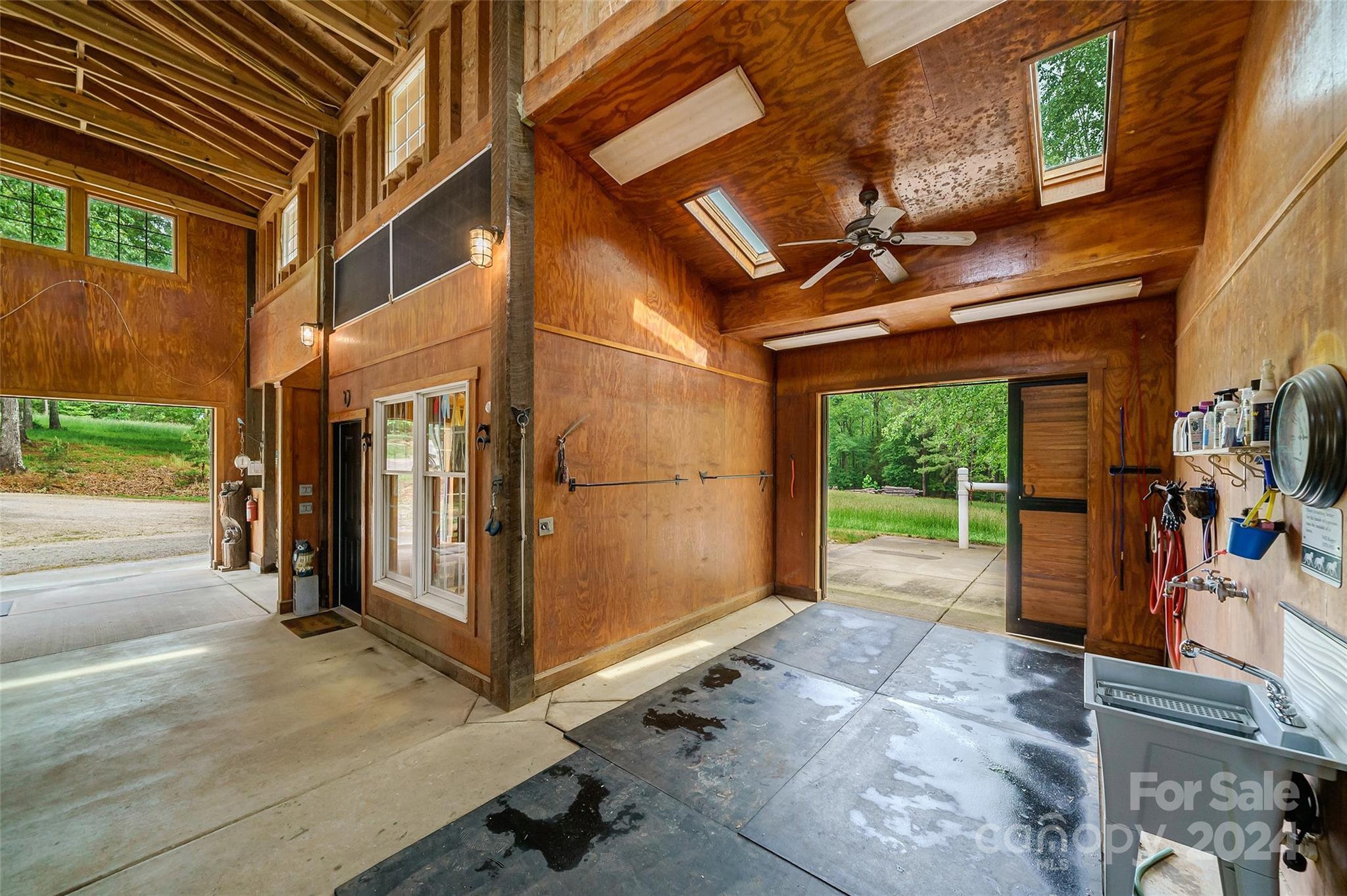 1268 Cedar Pines Lake Road
