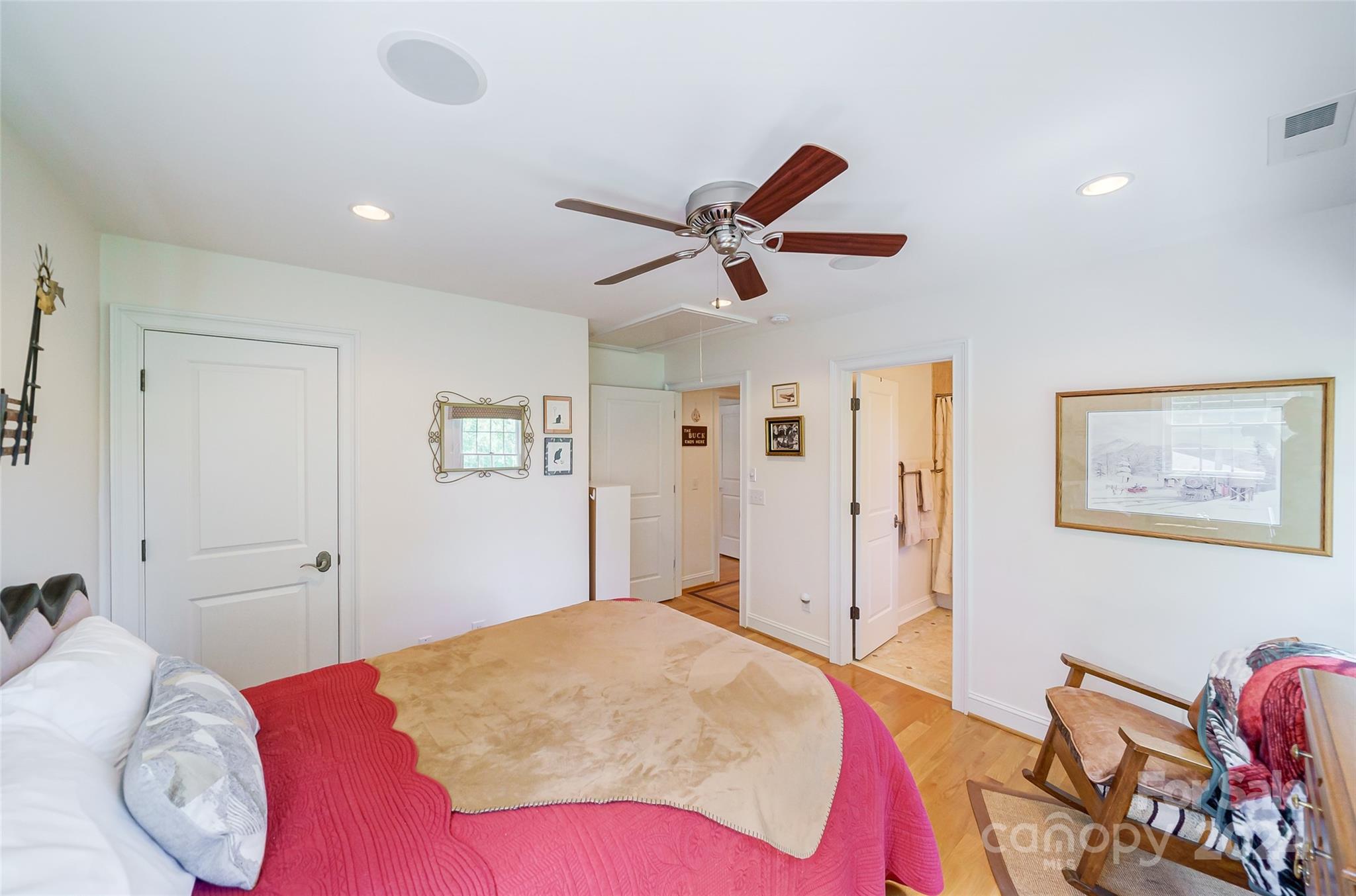 1268 Cedar Pines Lake Road