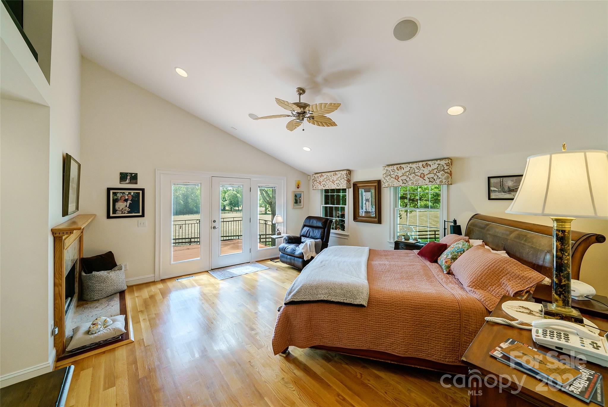 1268 Cedar Pines Lake Road