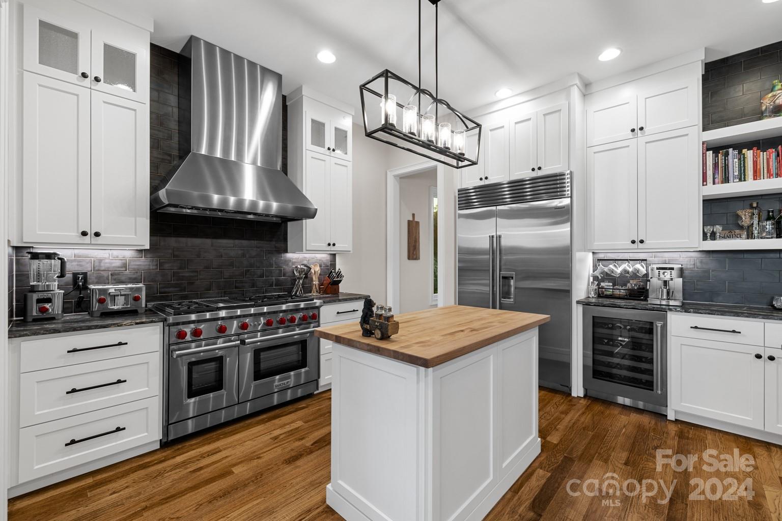 152 Forest Lake Court