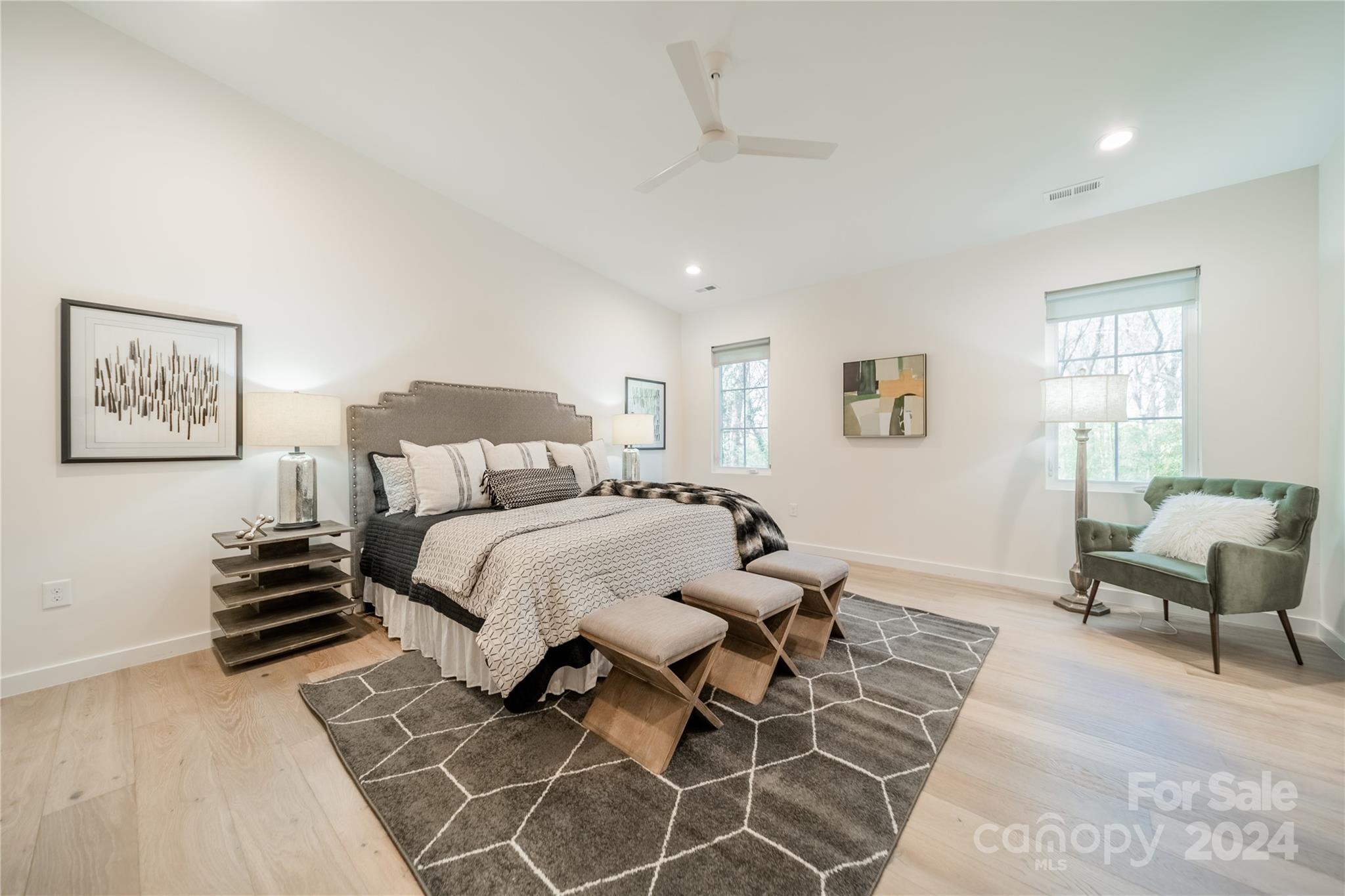 1707 Seifert Circle