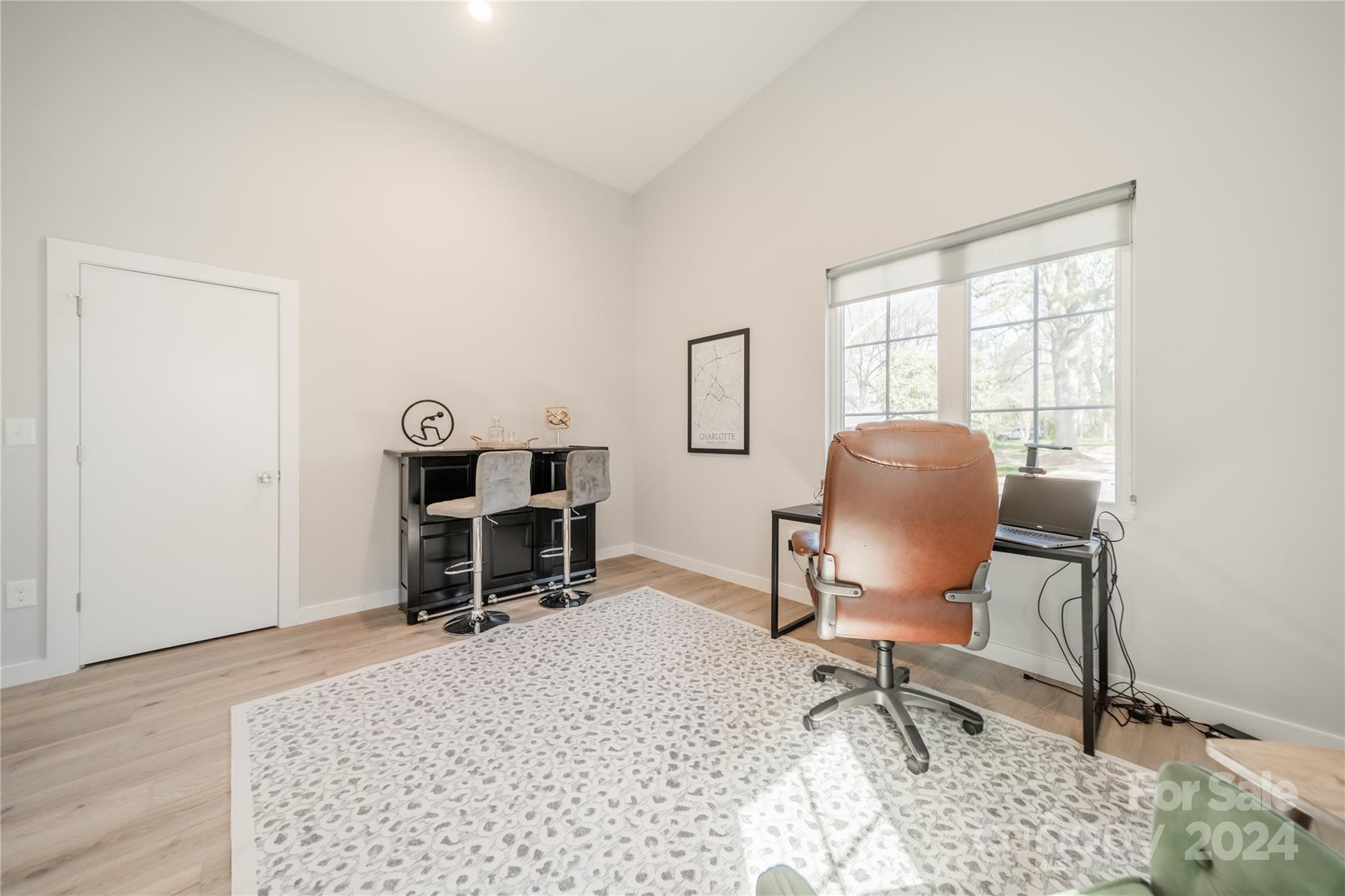 1707 Seifert Circle