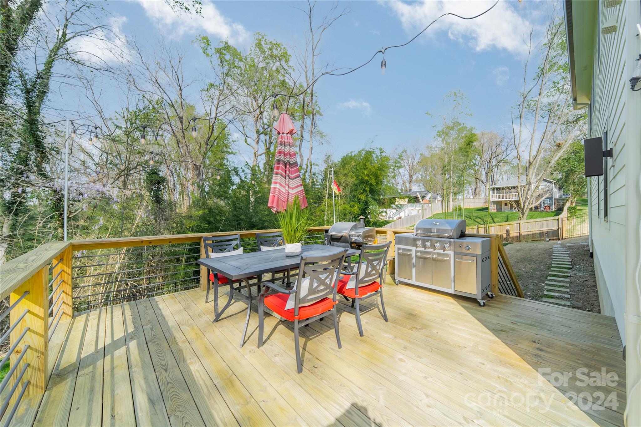 1707 Seifert Circle