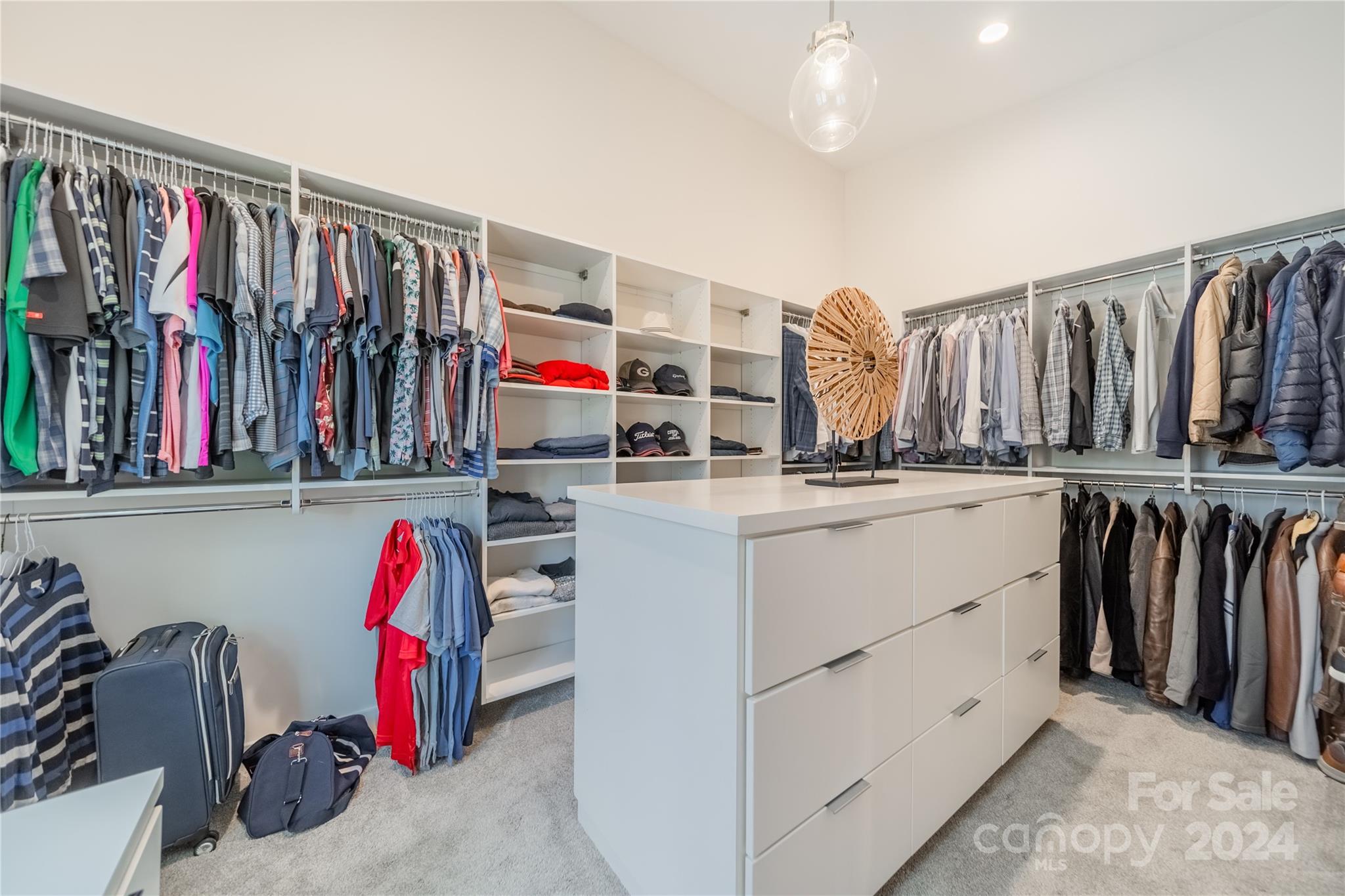 1707 Seifert Circle