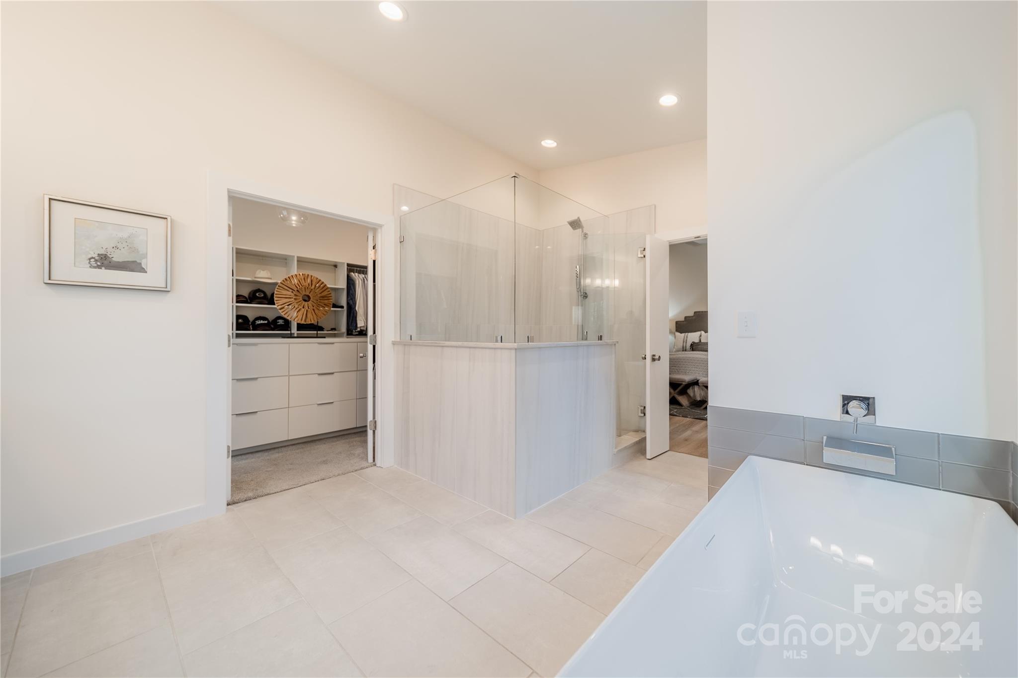 1707 Seifert Circle