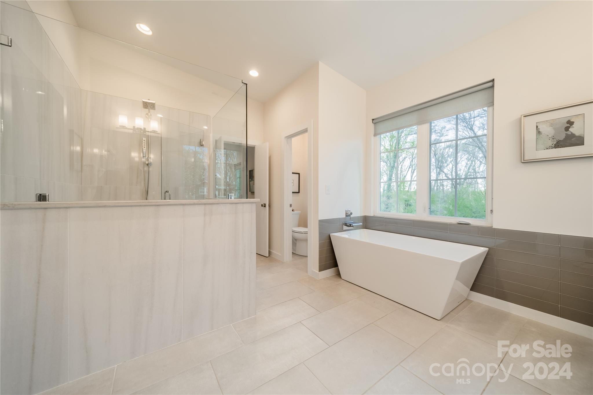 1707 Seifert Circle
