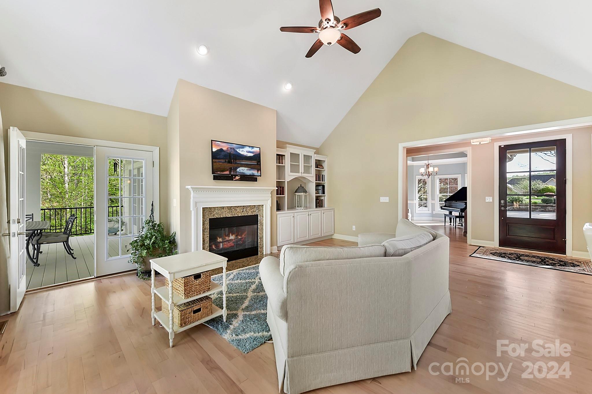318 Windemere Isle Road