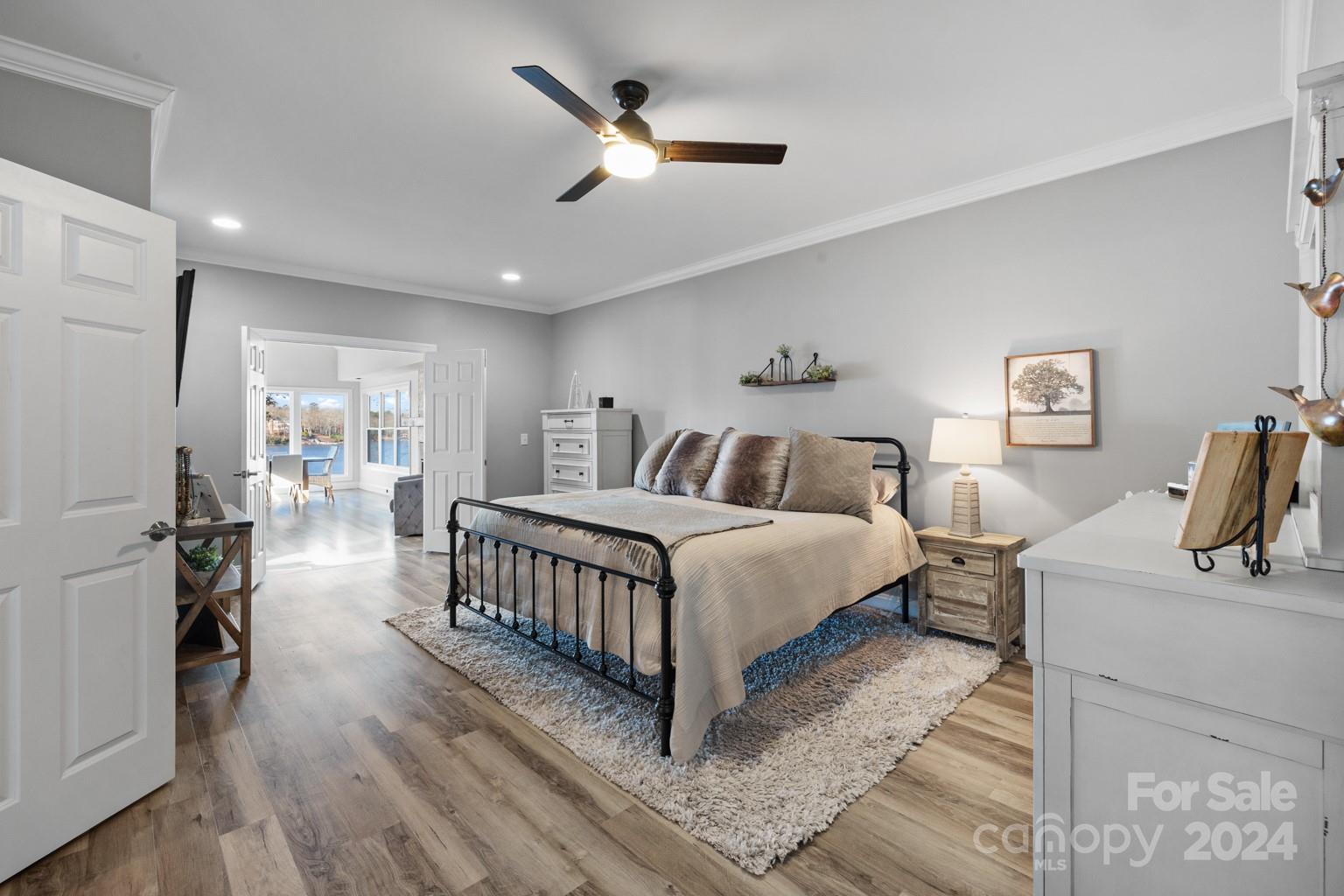 196 Shoreline Road