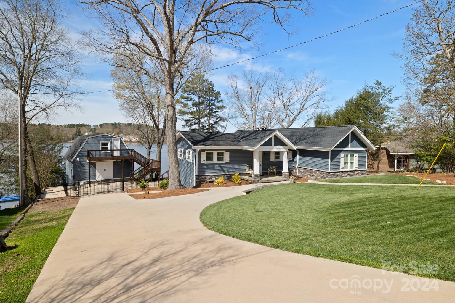 196 Shoreline Road