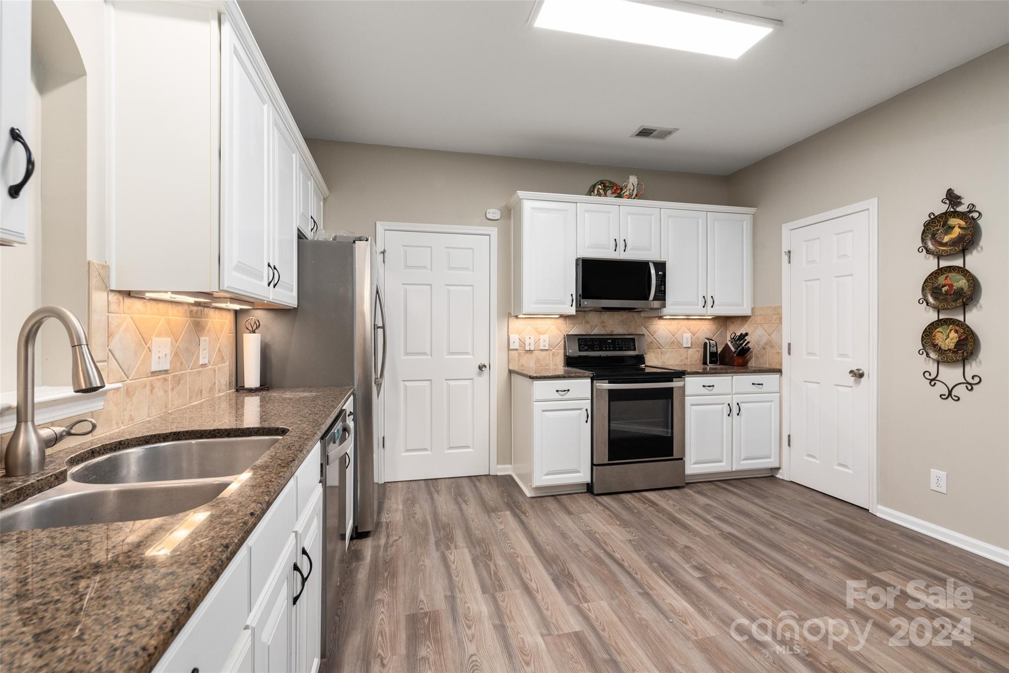 14811 Santa Lucia Drive