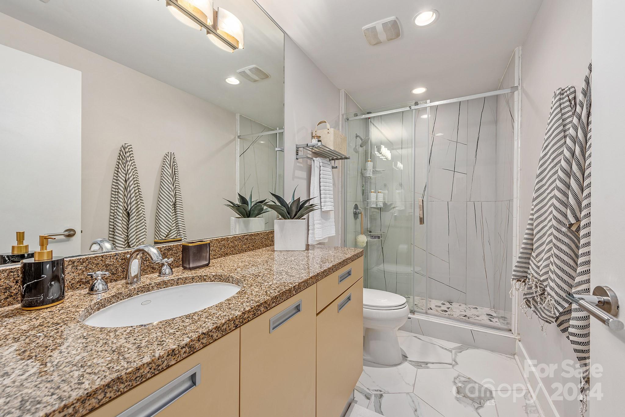 1133 Metropolitan Avenue