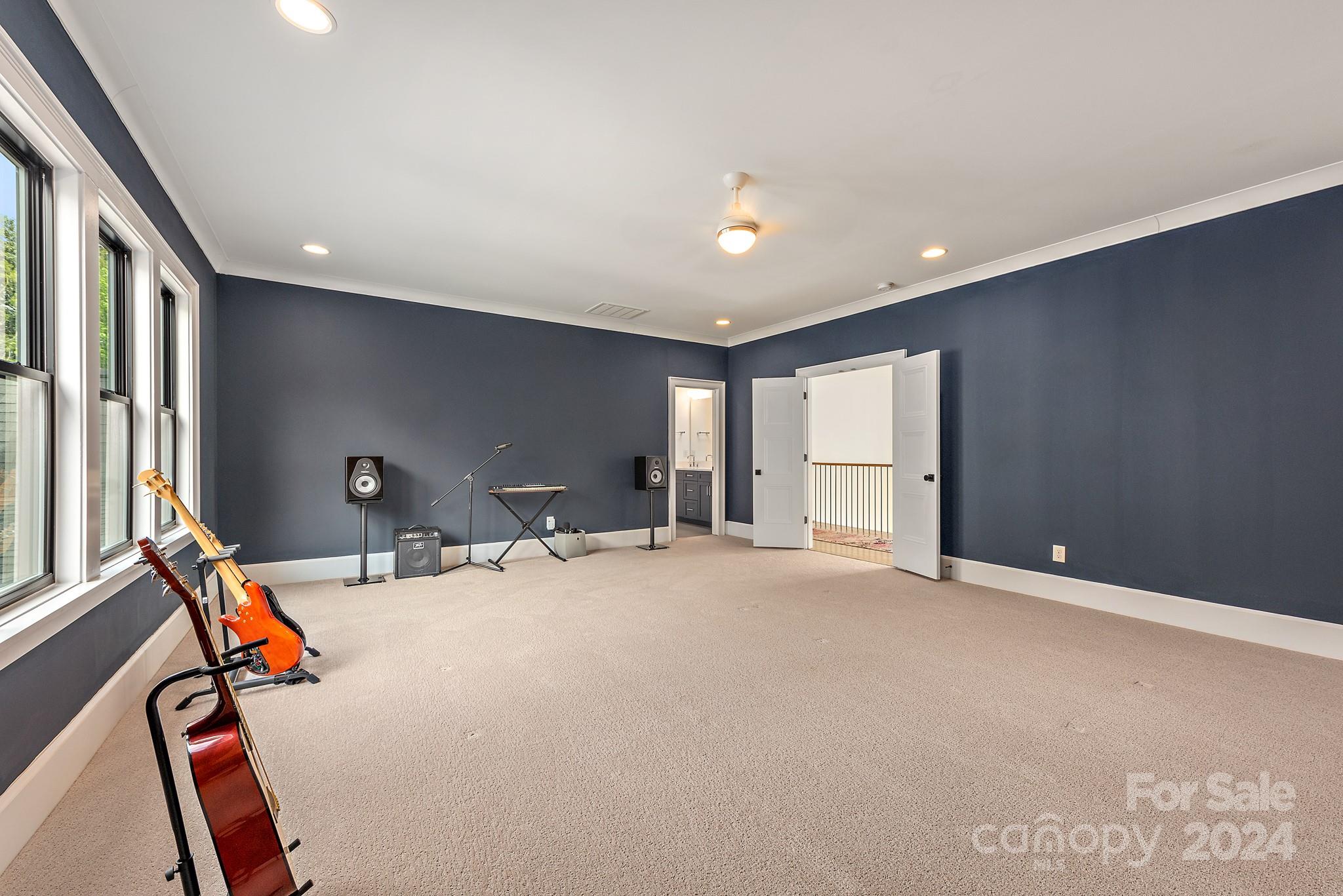 3926 Barclay Downs Drive