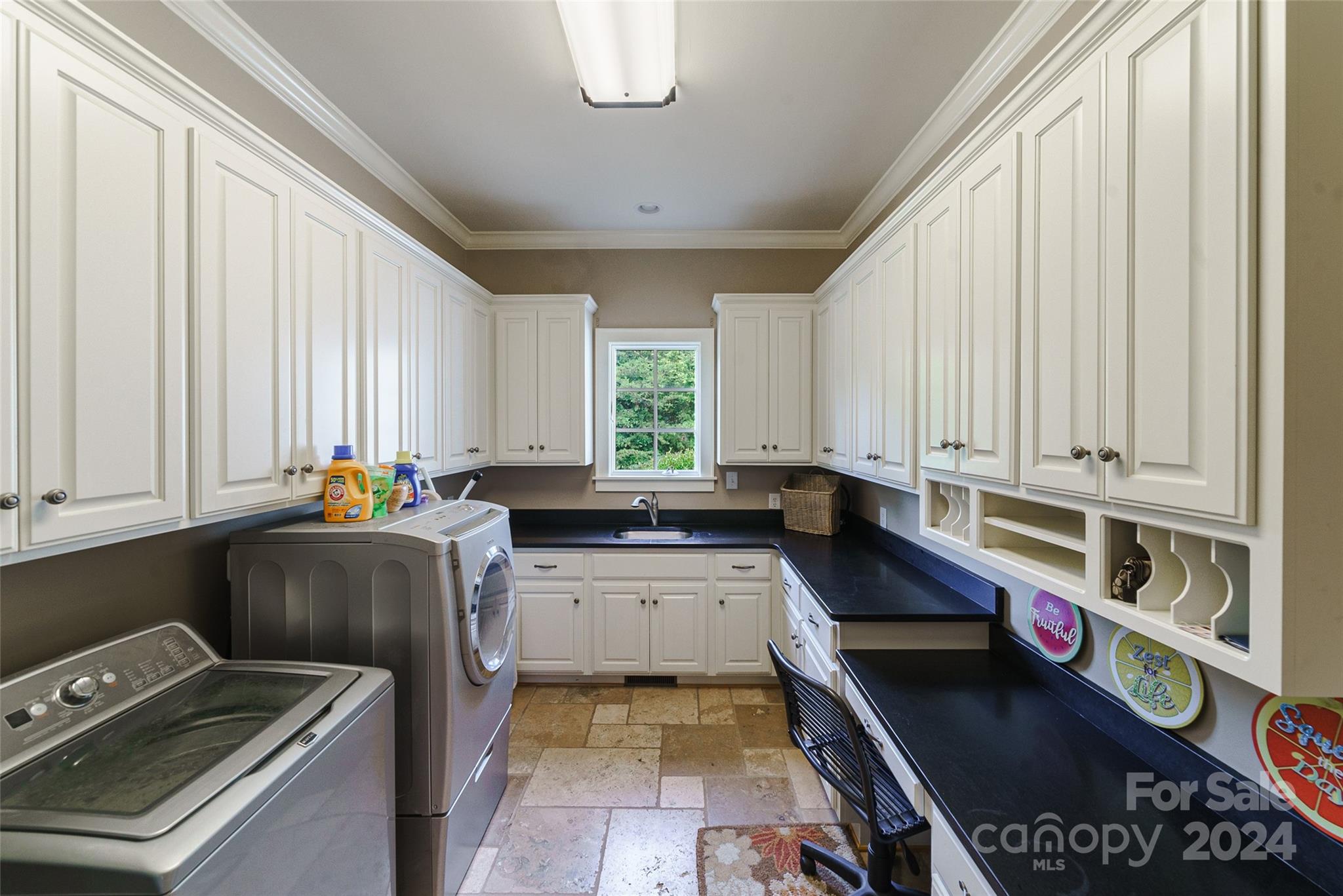6015 Williamson Road