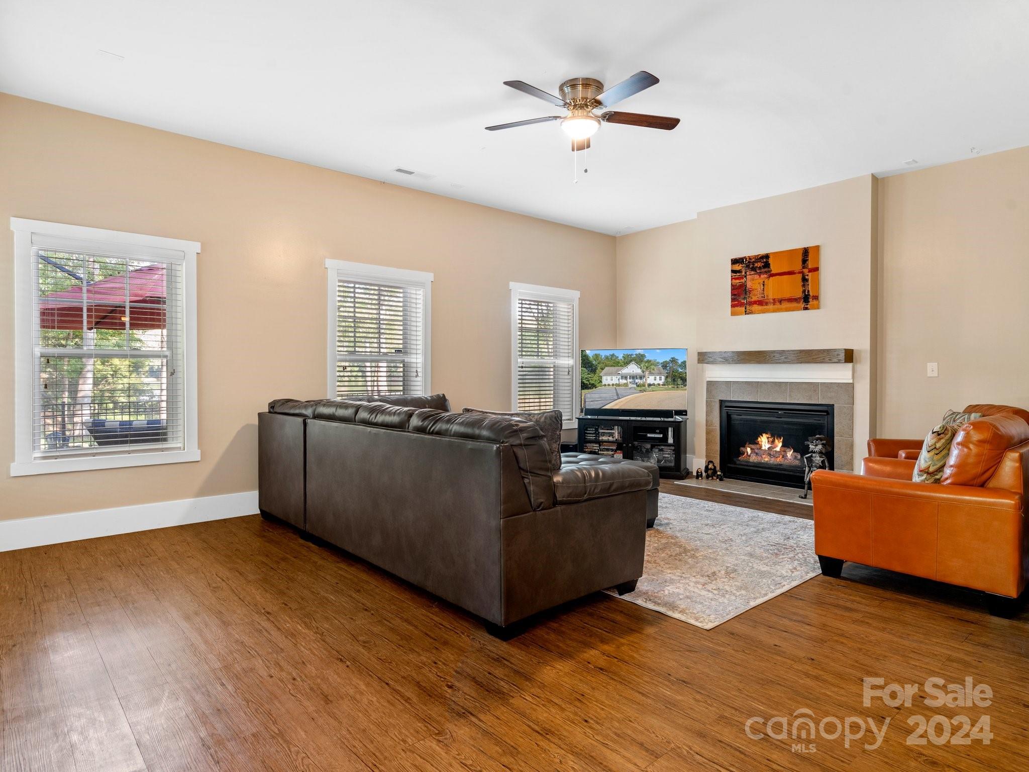 30123 Turtle Point Court