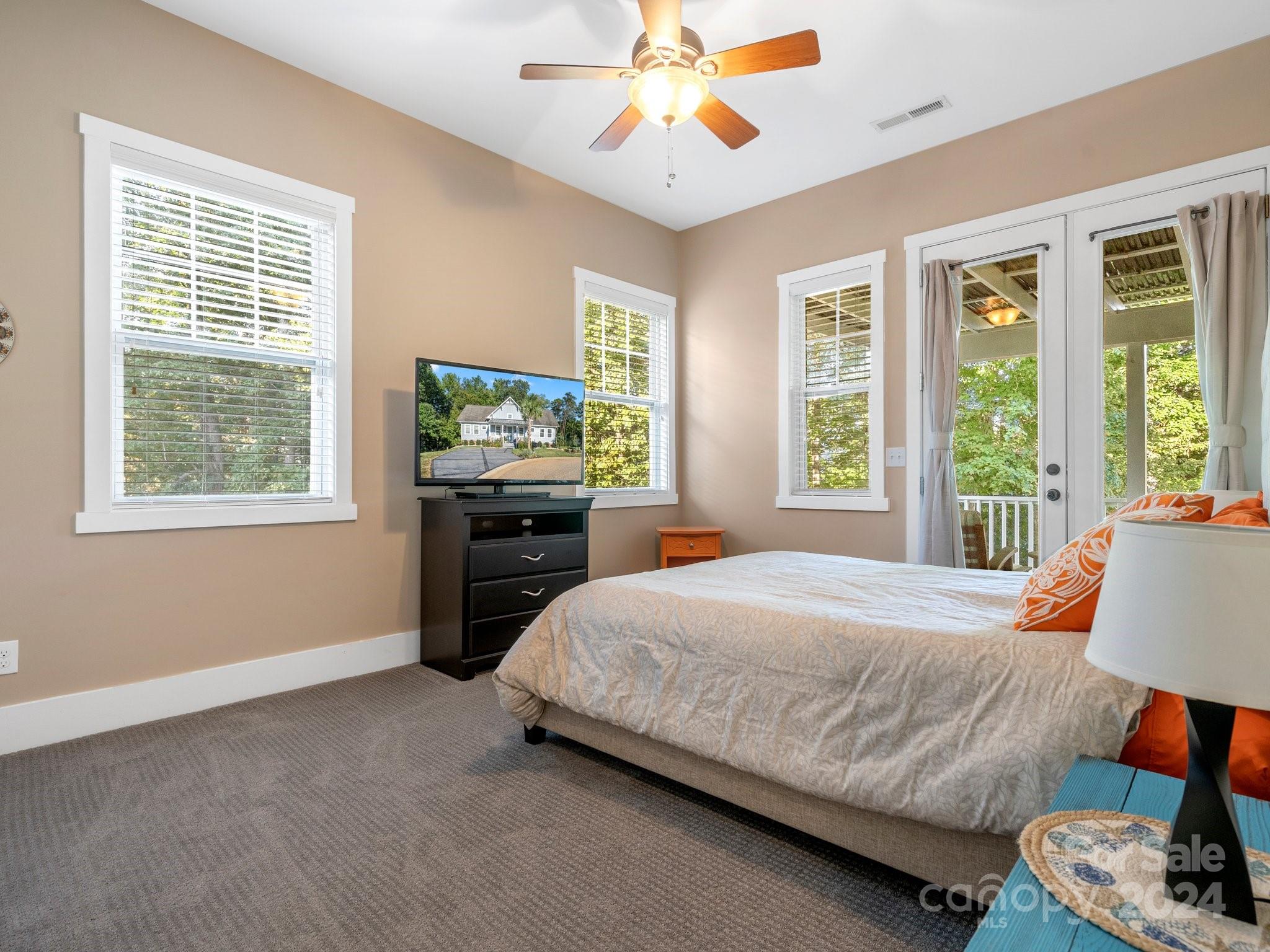 30123 Turtle Point Court
