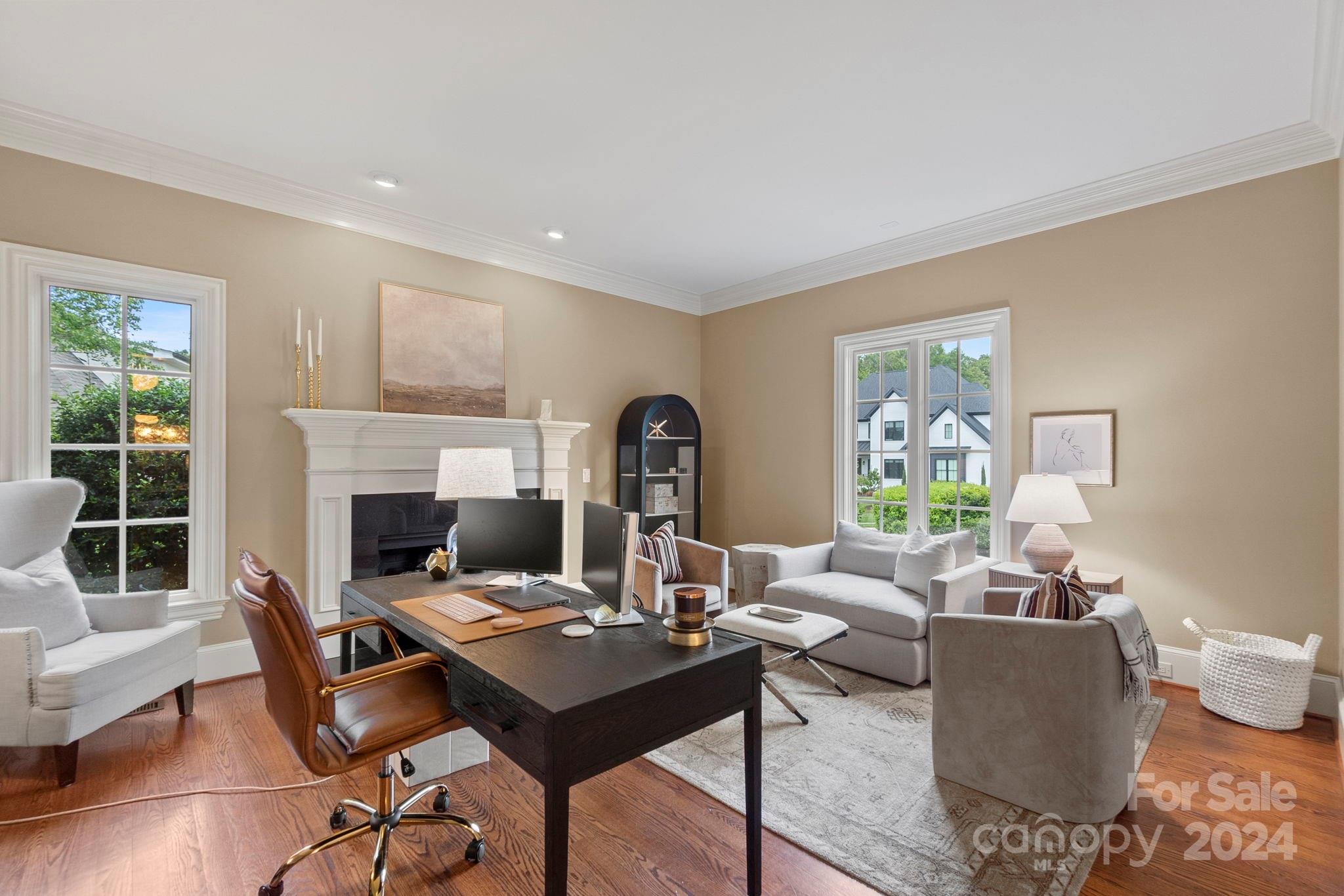 2211 Garden View Lane
