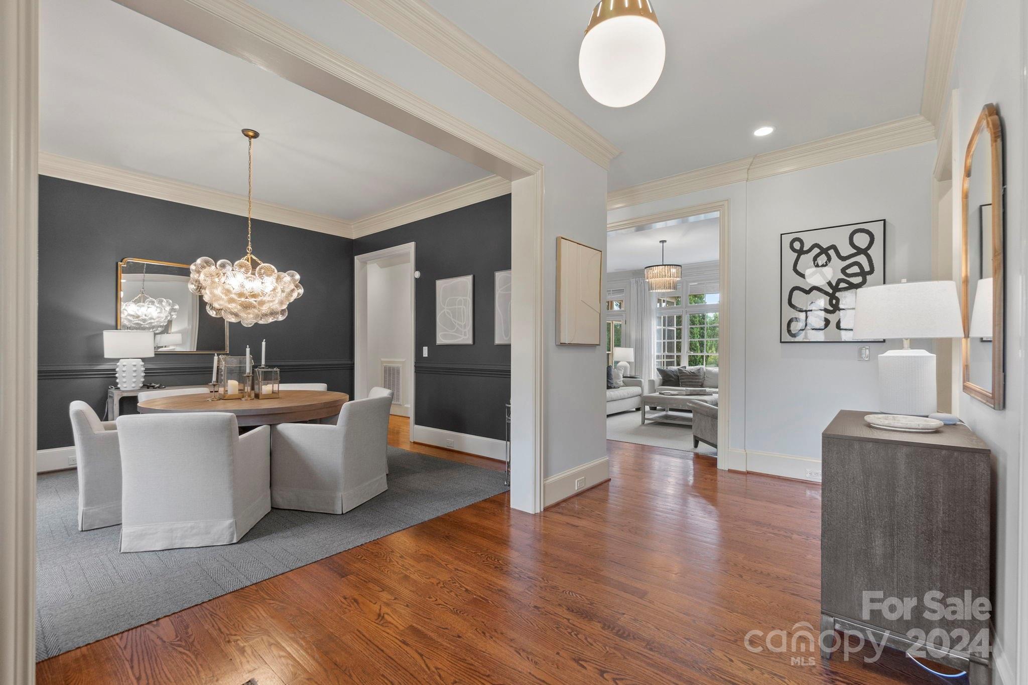 2211 Garden View Lane