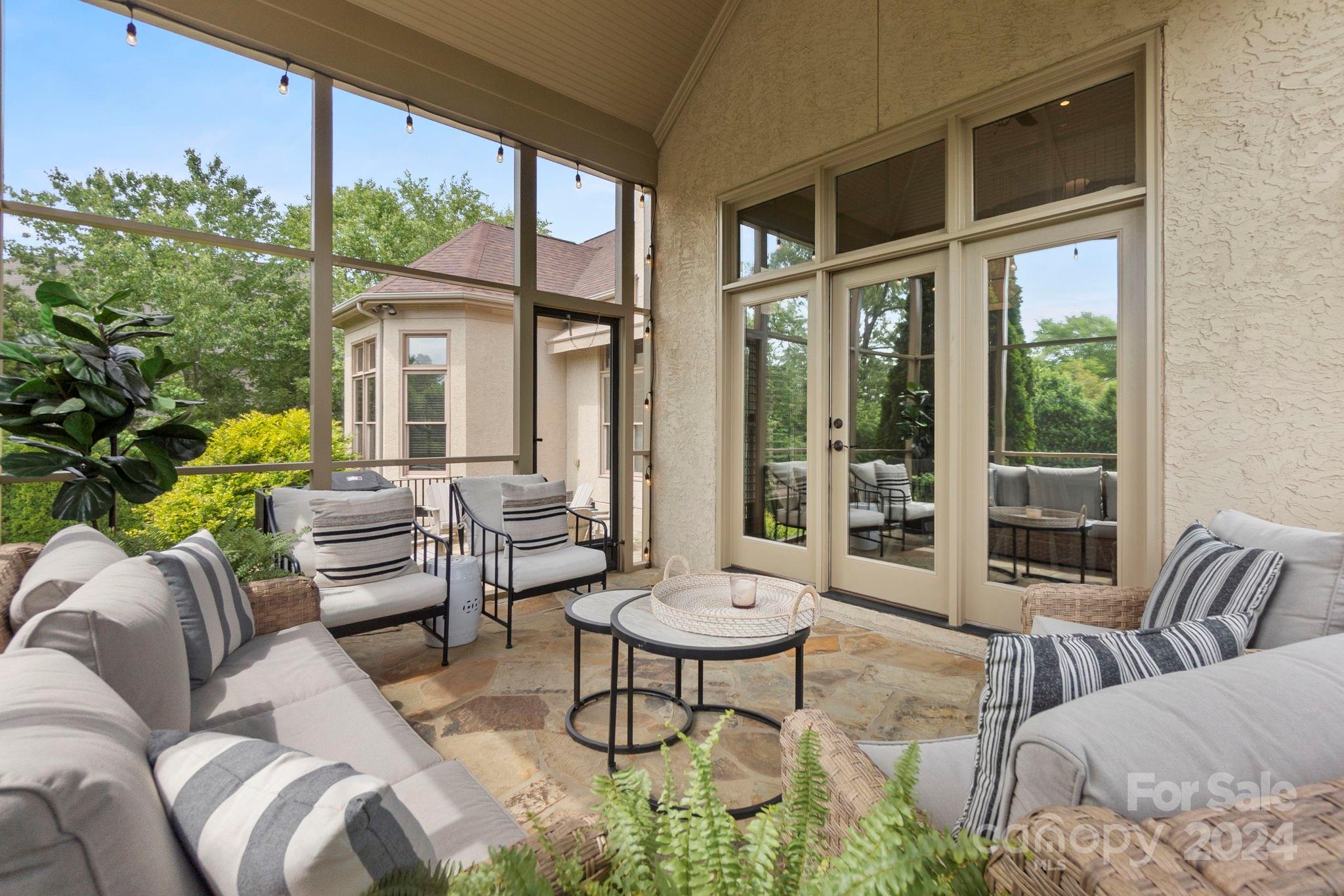 2211 Garden View Lane