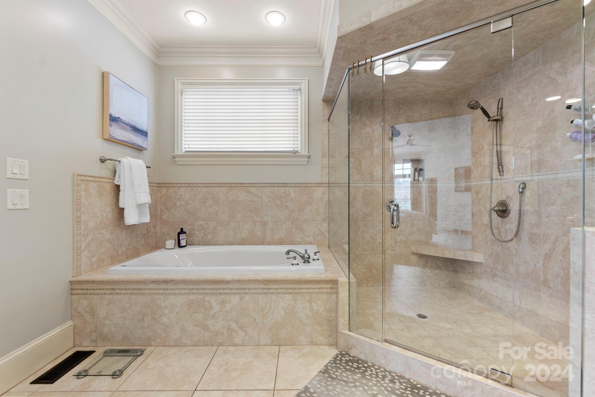 2211 Garden View Lane