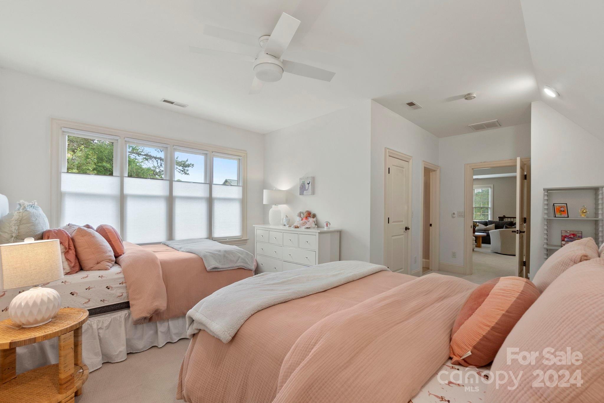 2211 Garden View Lane