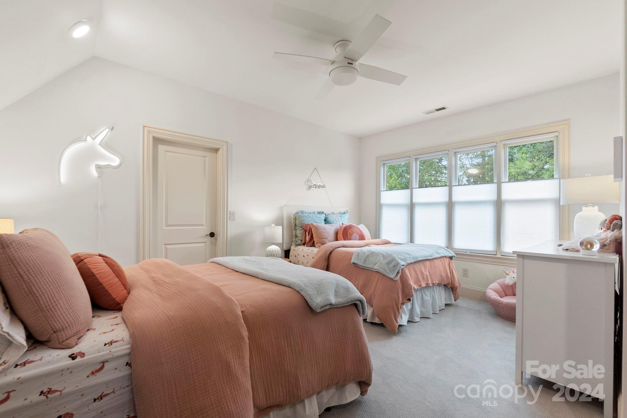 2211 Garden View Lane
