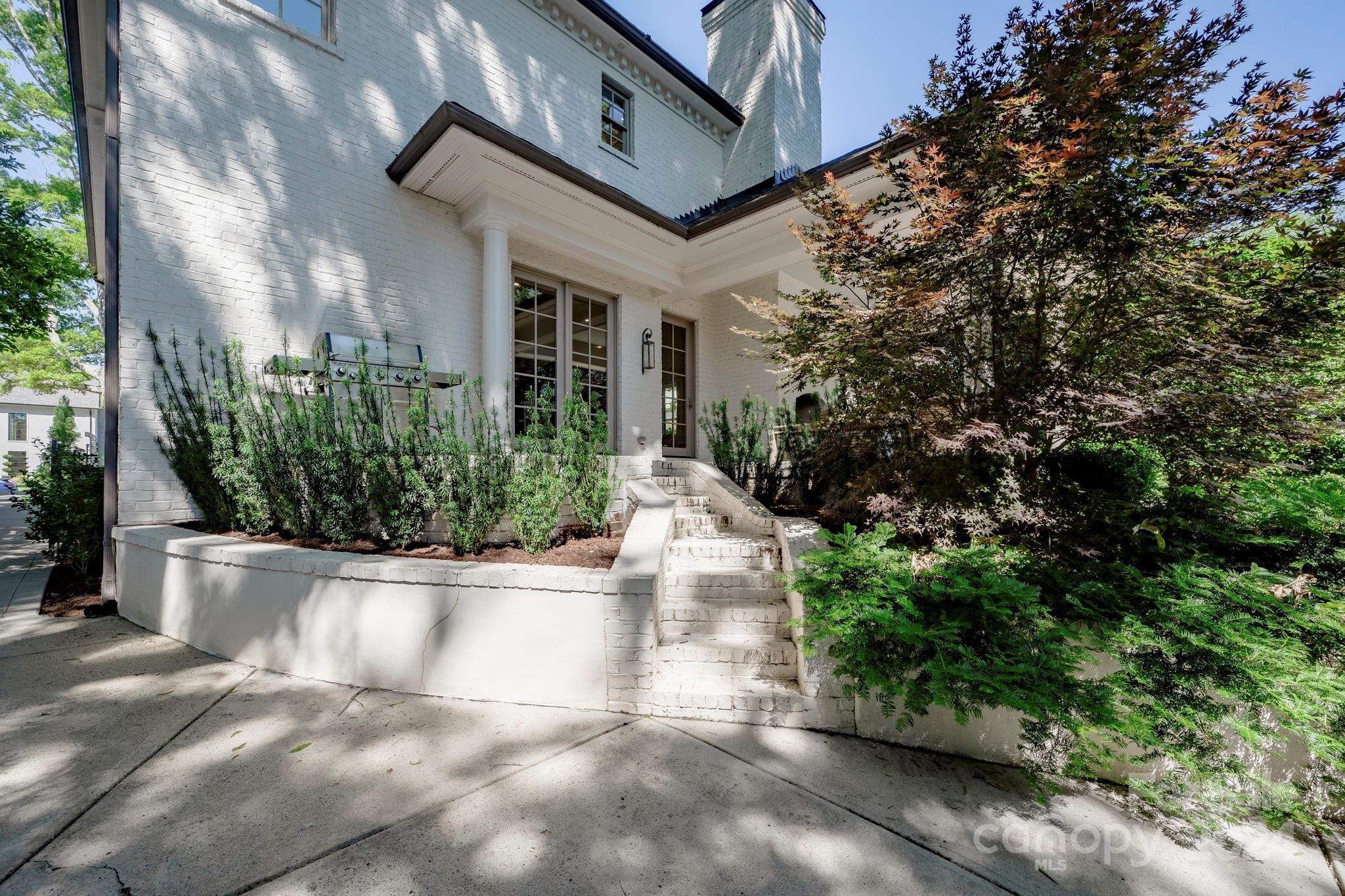 1341 Biltmore Drive