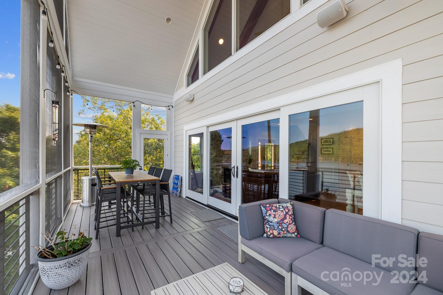 500 Shoreline Road Unit: 125