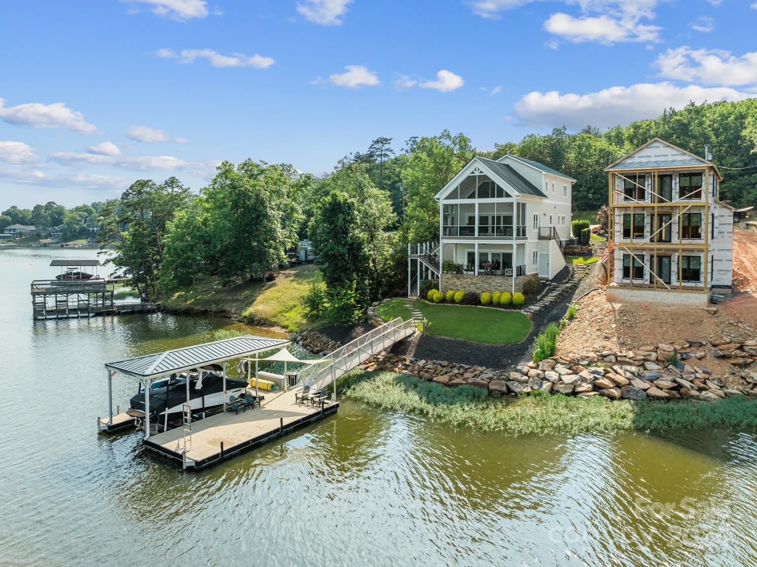 500 Shoreline Road Unit: 125