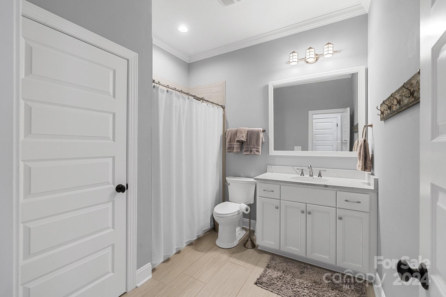 500 Shoreline Road Unit: 125