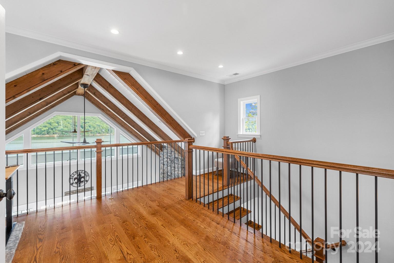 500 Shoreline Road Unit: 125