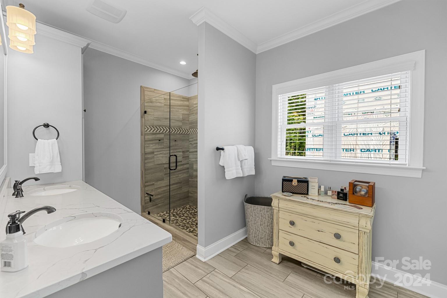 500 Shoreline Road Unit: 125
