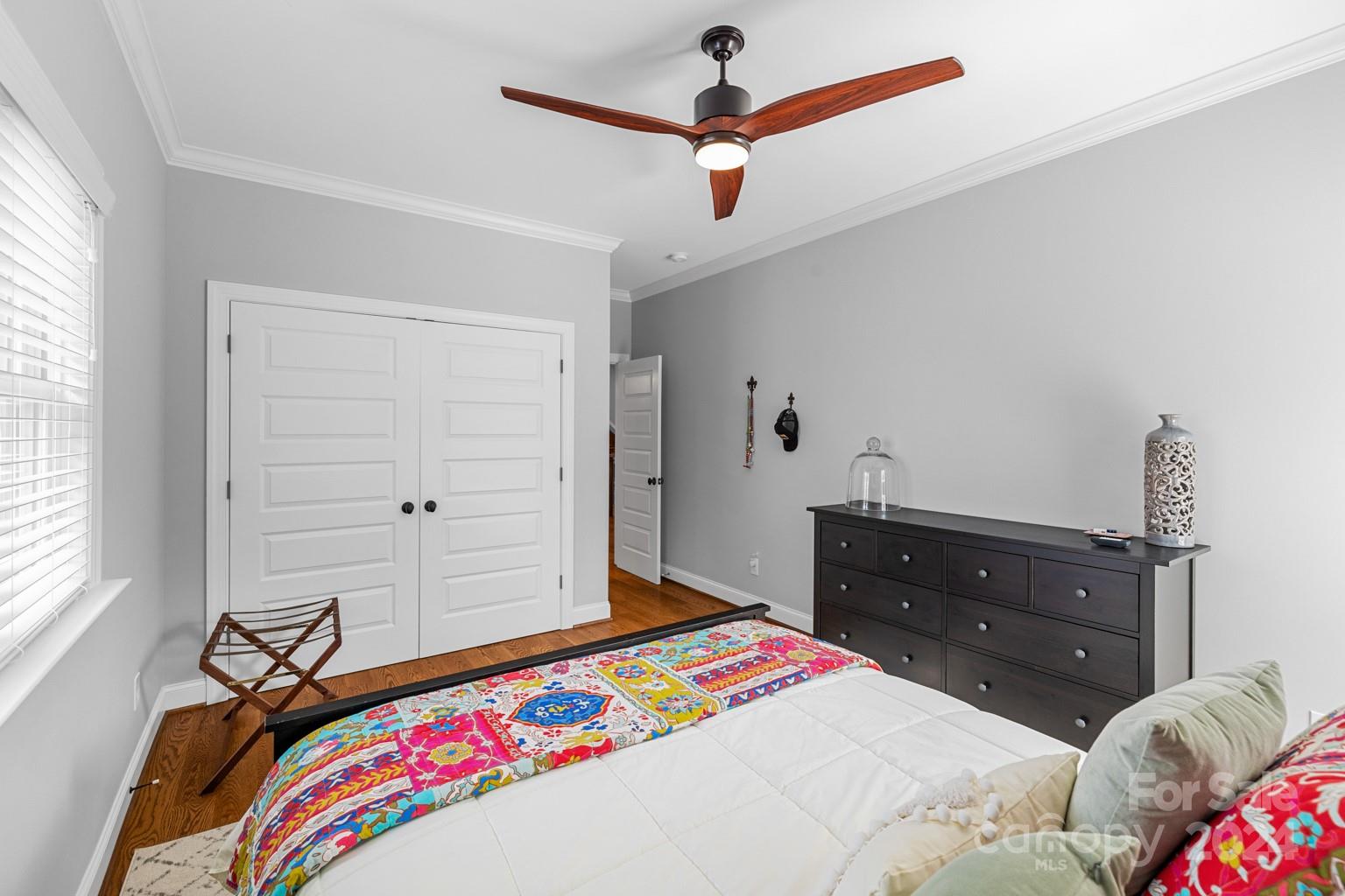 500 Shoreline Road Unit: 125