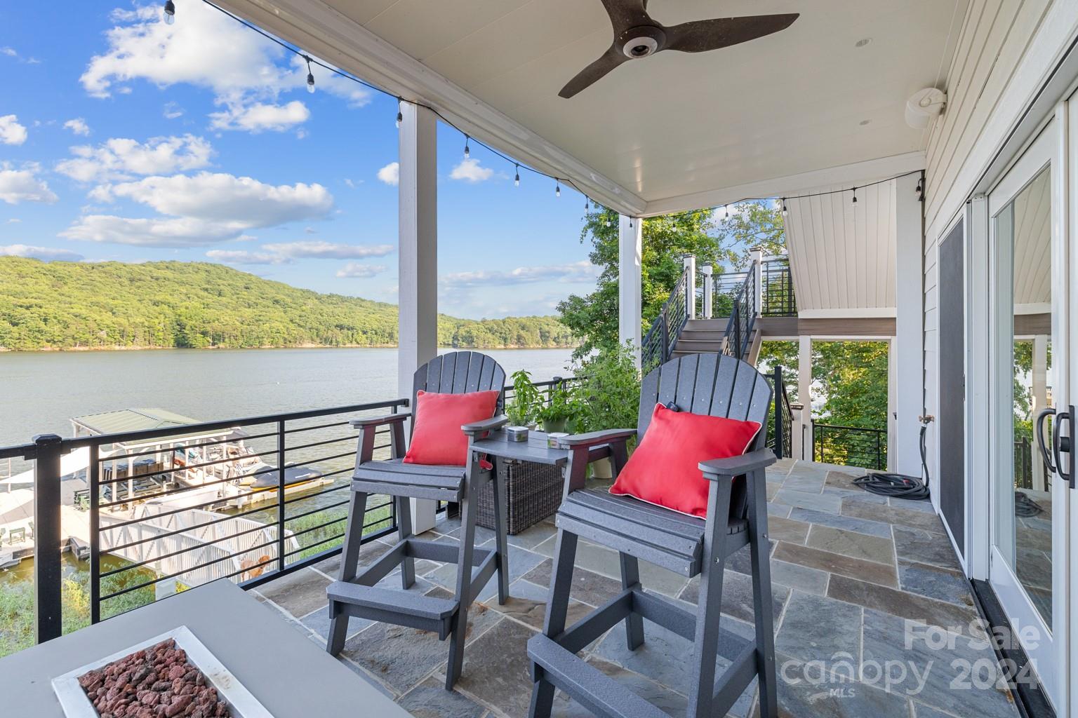 500 Shoreline Road Unit: 125