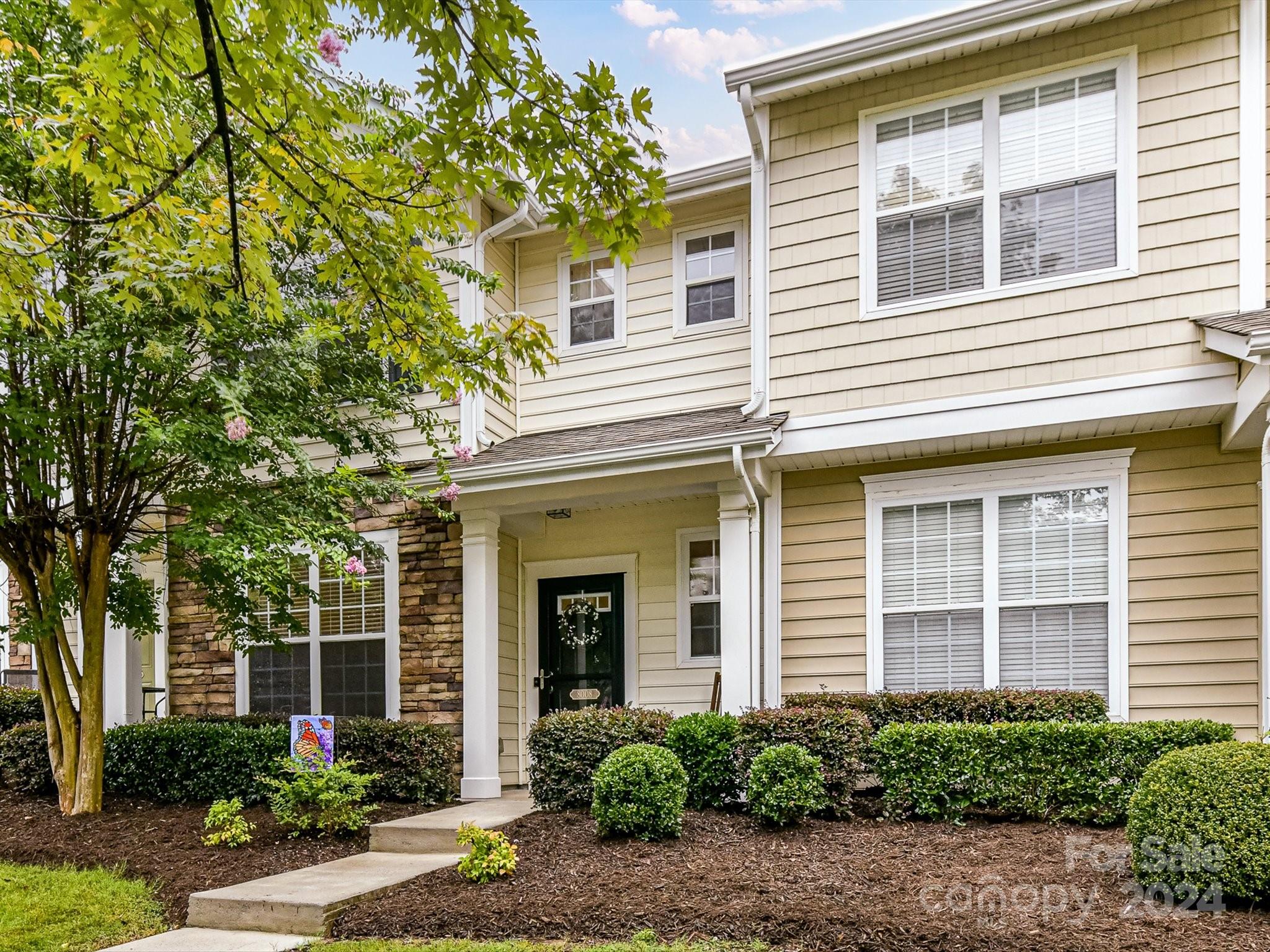 8008 Willow Branch Drive