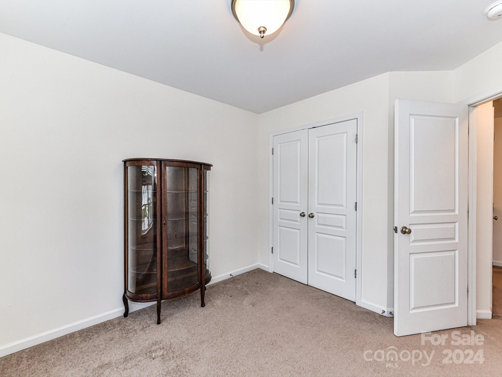 8008 Willow Branch Drive