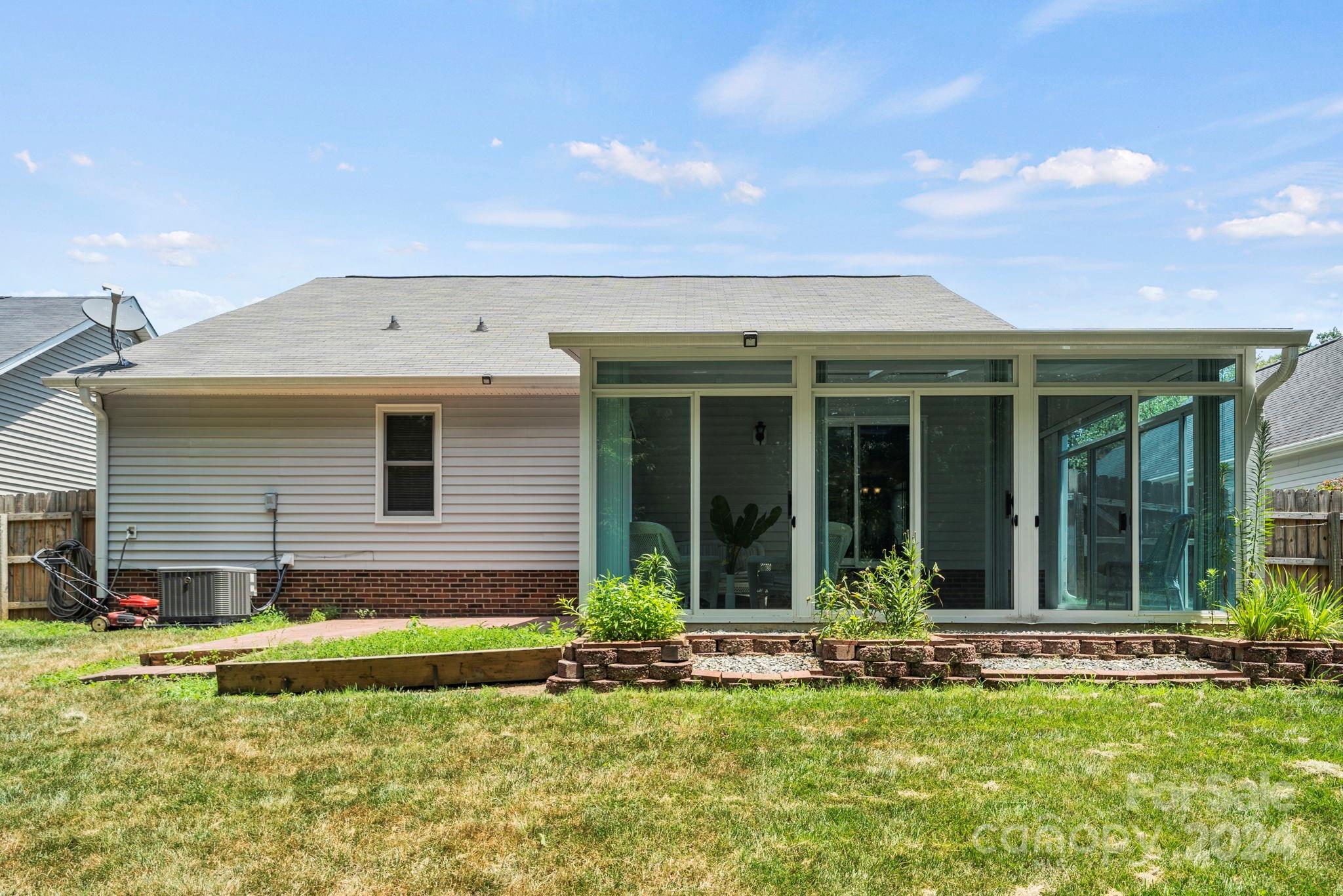 7523 Shadowstone Drive