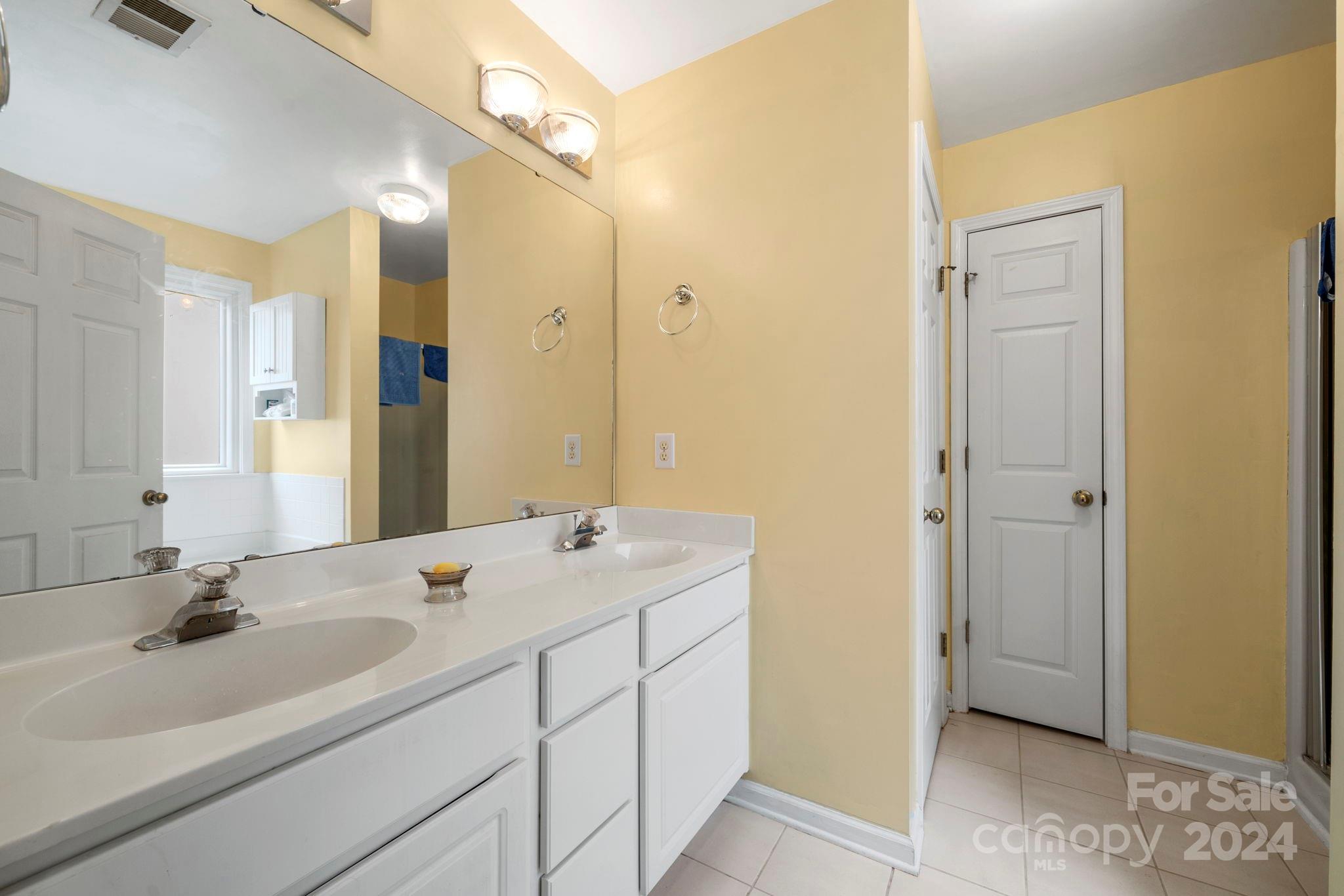 7523 Shadowstone Drive