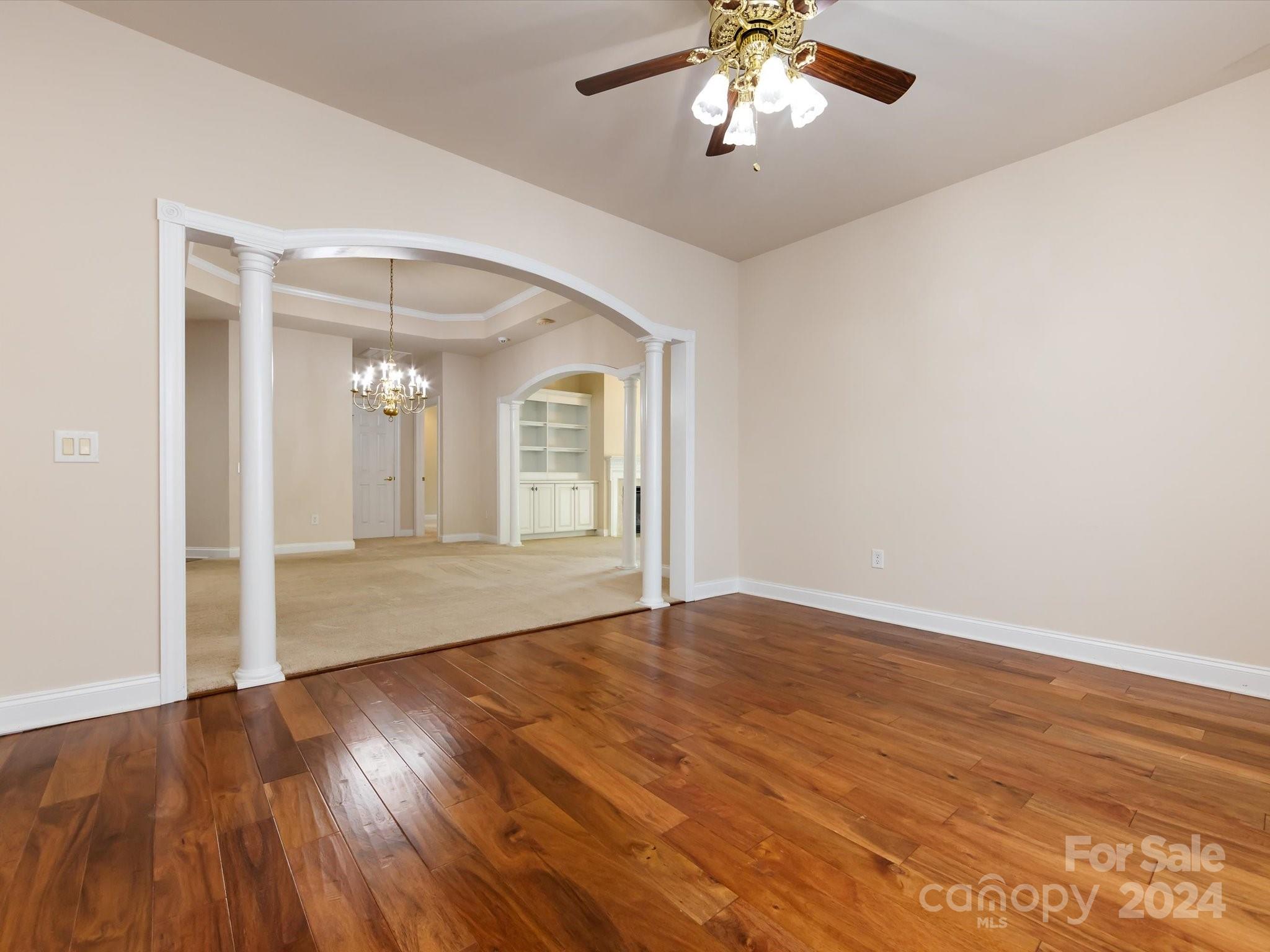 2022 Woodburn Terrace