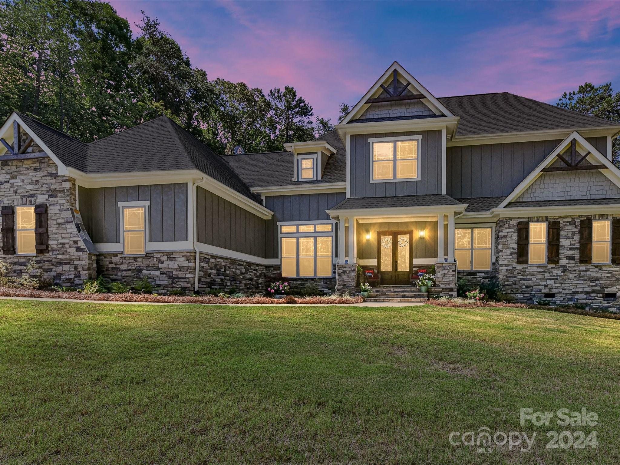 7260 Savannah Court