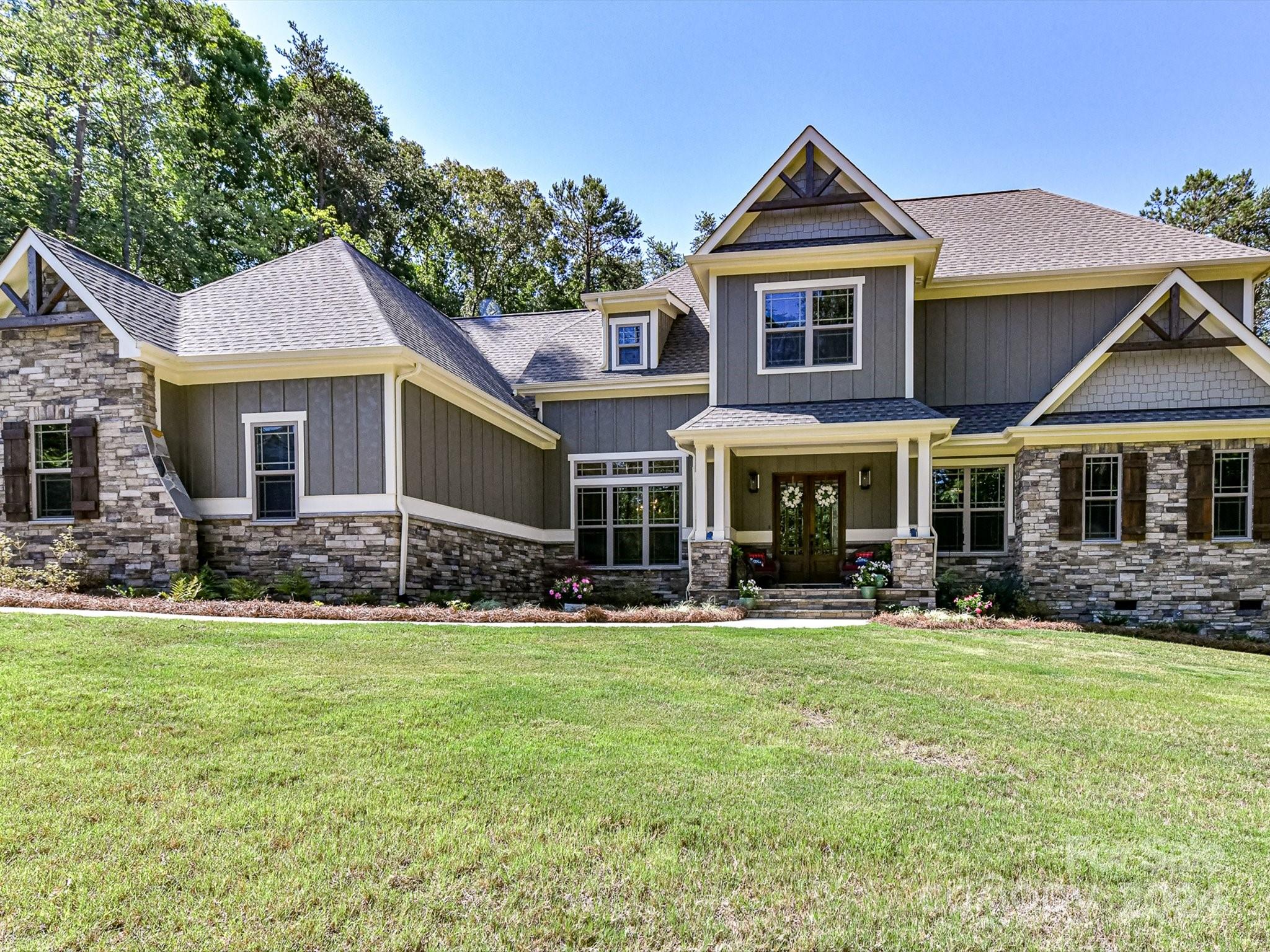 7260 Savannah Court