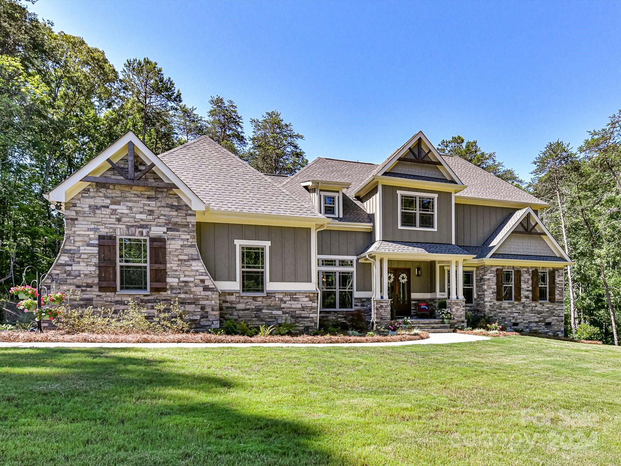 7260 Savannah Court