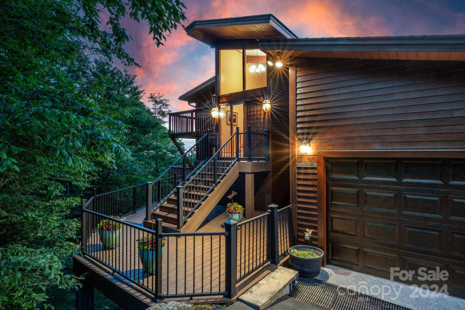 128 N Pinnacle Ridge Road