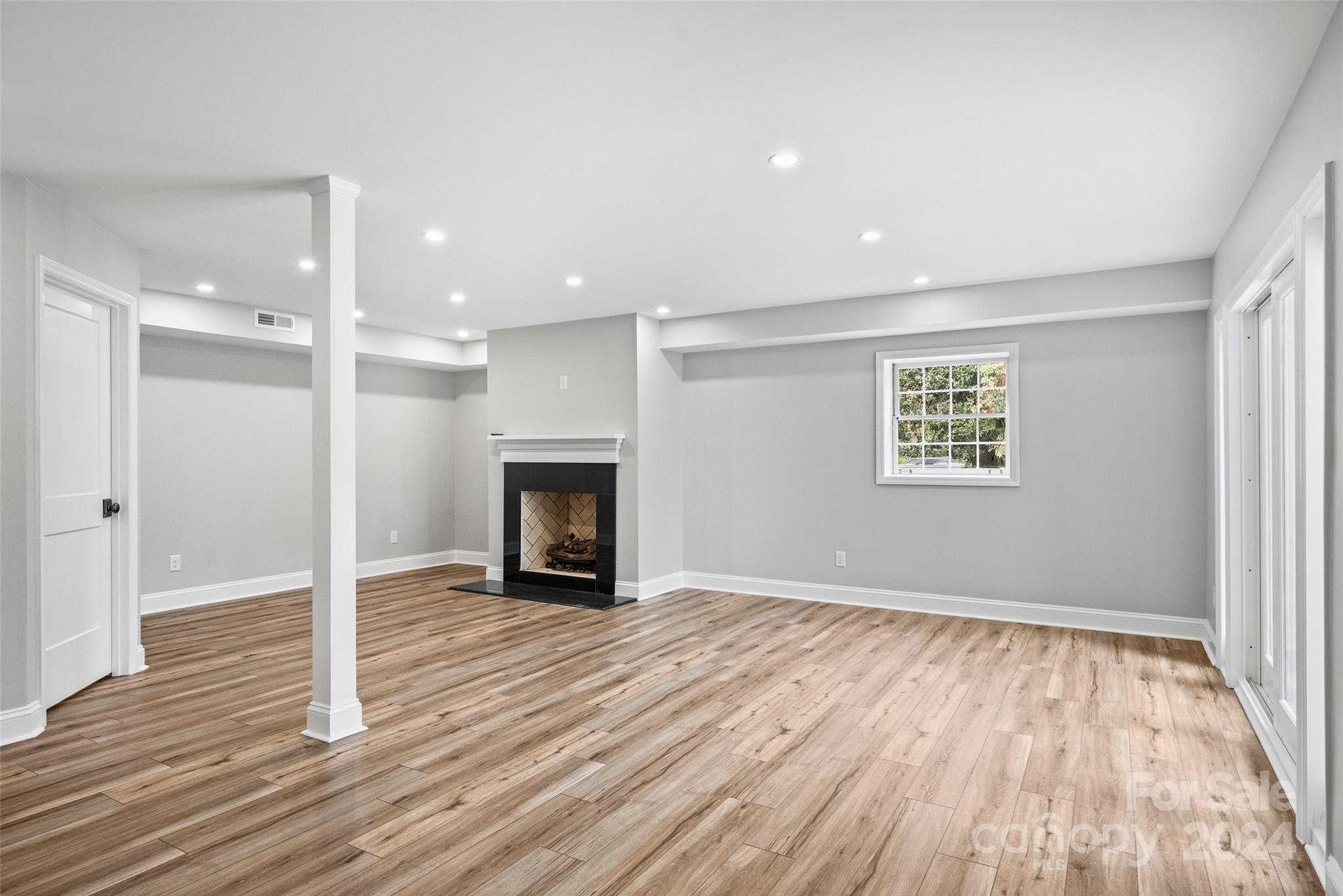 1639 Wensley Drive