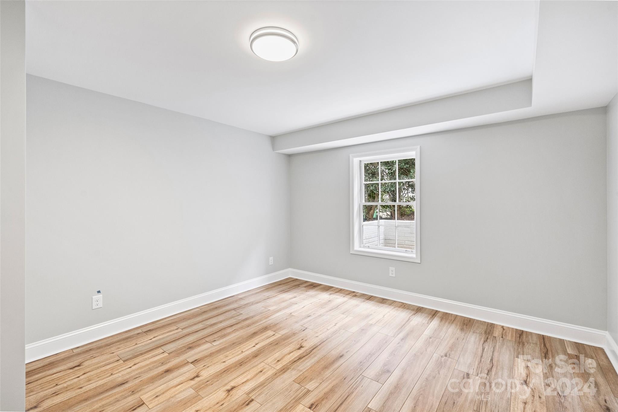 1639 Wensley Drive