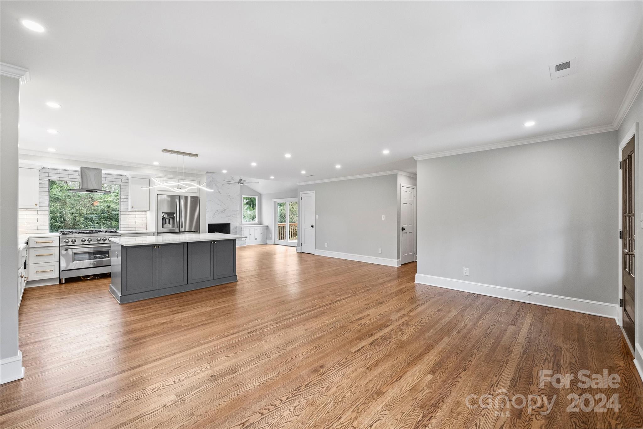 1639 Wensley Drive