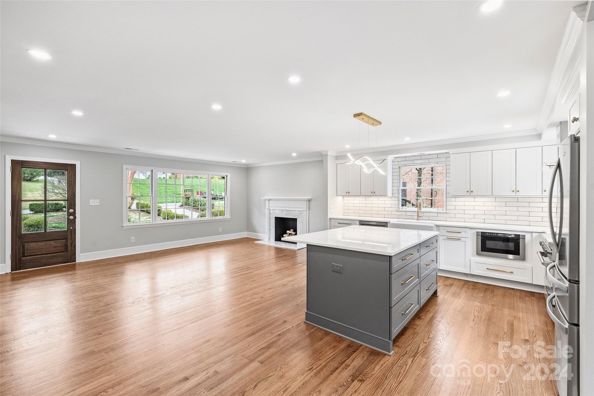 1639 Wensley Drive