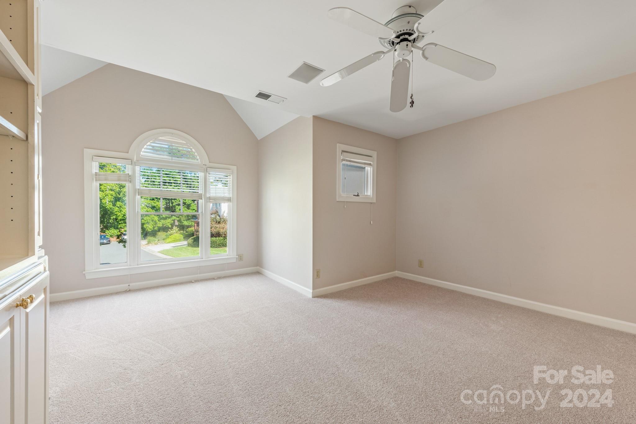 6035 Sharon Road