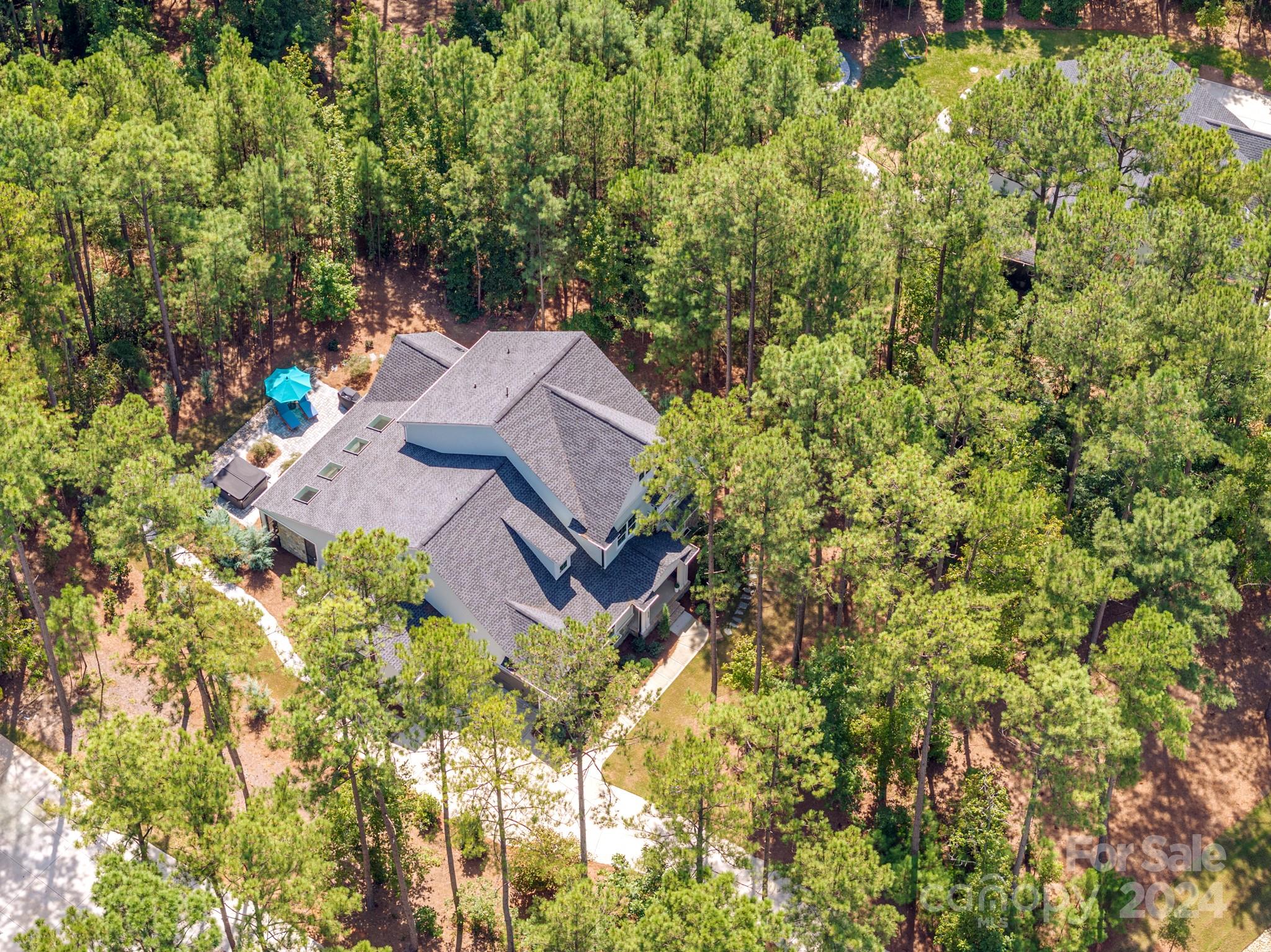 4686 Persimmon Road