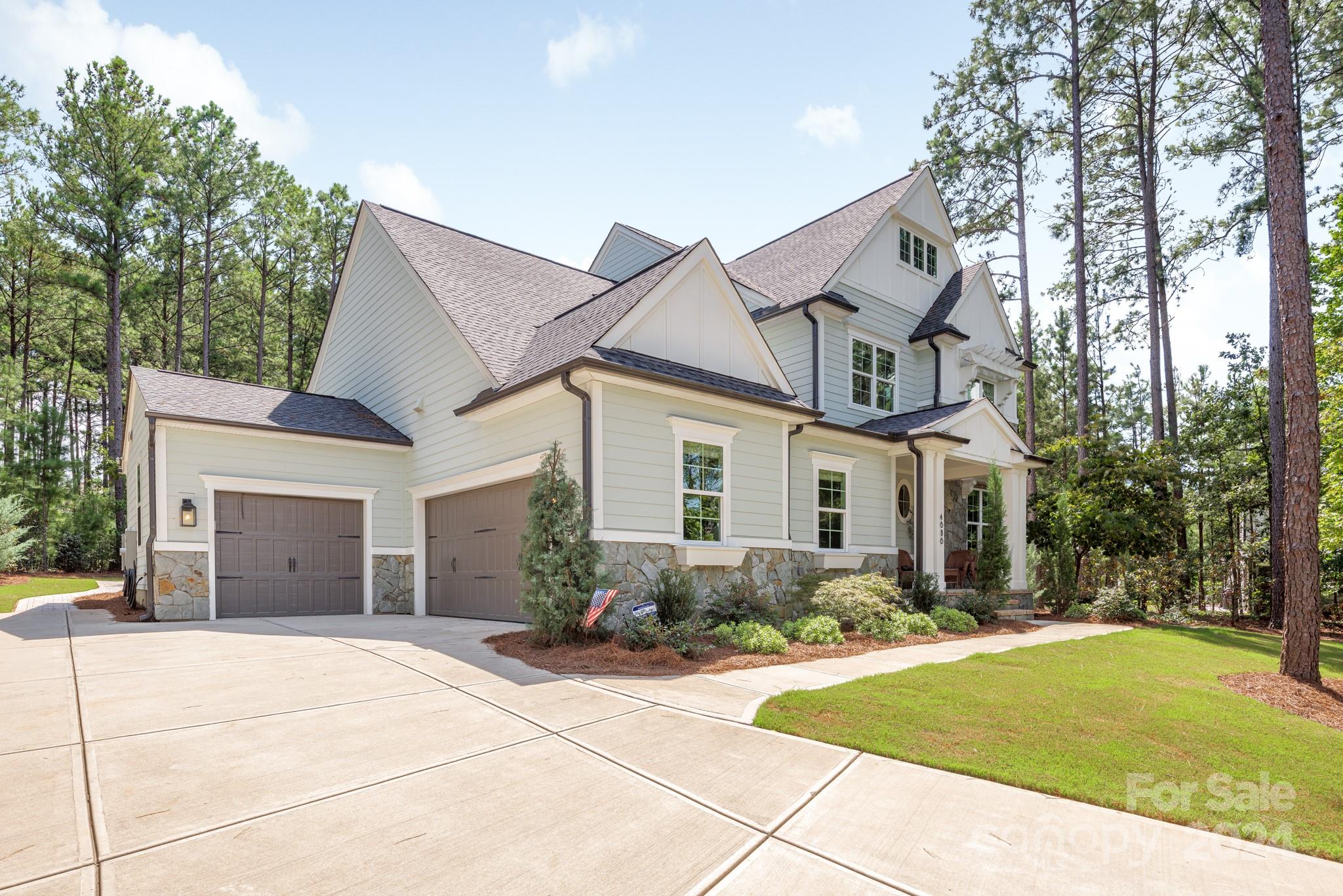 4686 Persimmon Road