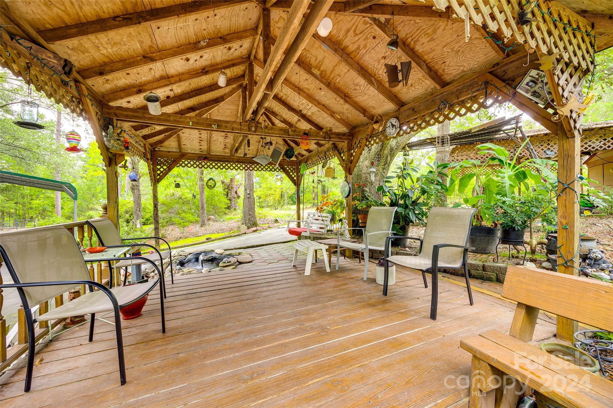 9533 Smith Road